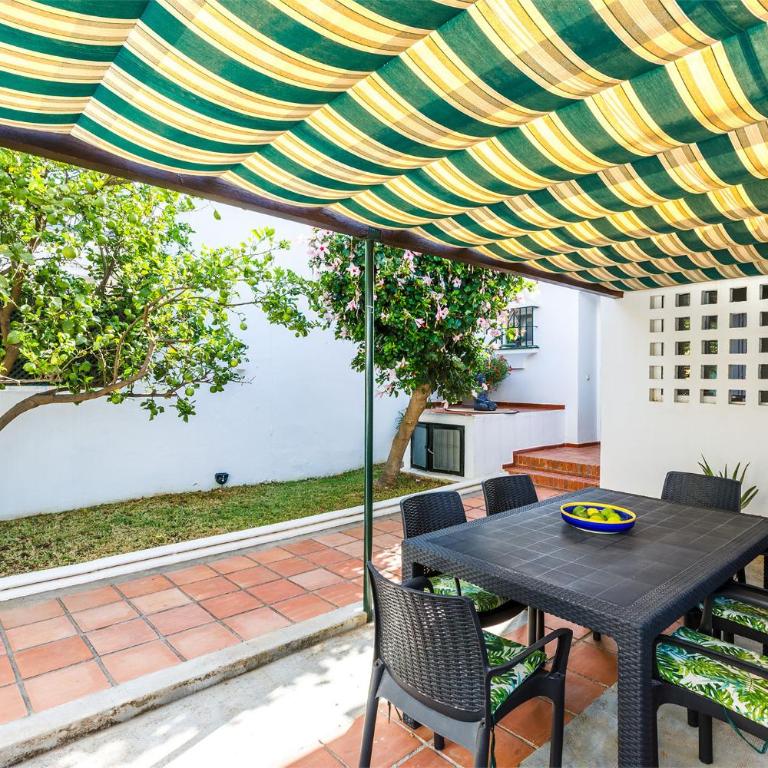A&N Spacious Family House with Pool & Garden Torre del Mar - Casa de 4 dormitorios - 2