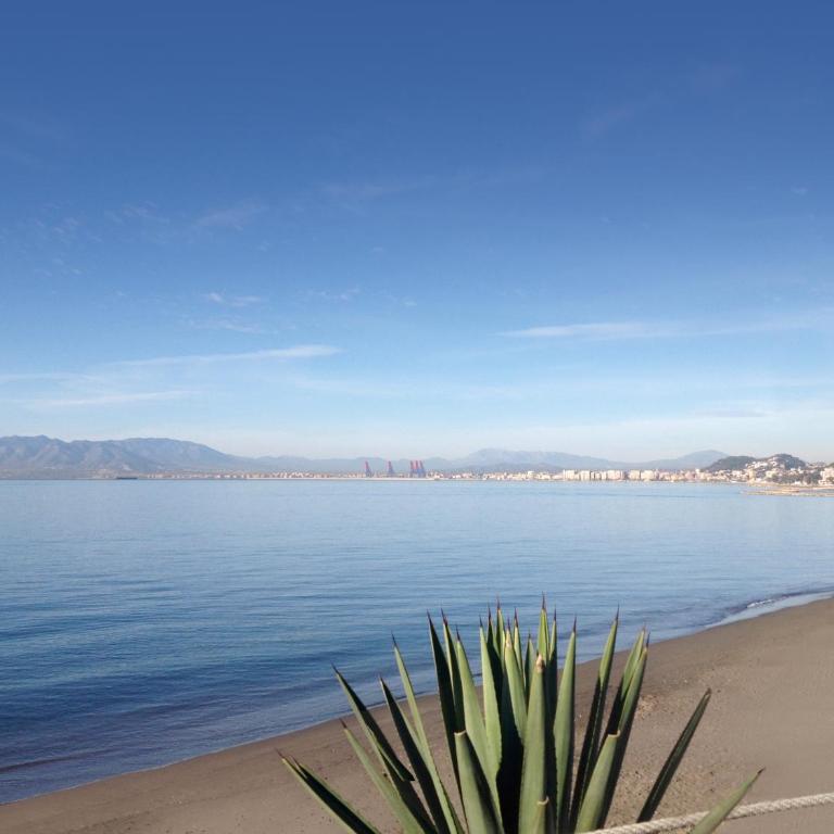 Bonito alojamiento en Malaga con piscina para teletrabajo - Apartamento - 36