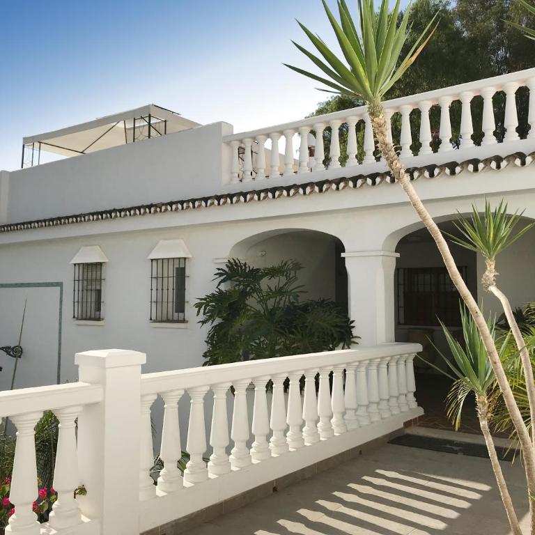 Bonito alojamiento en Malaga con piscina para teletrabajo - Apartamento - 3