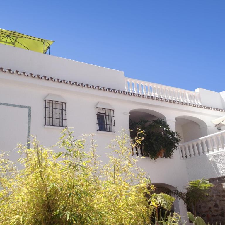 Bonito alojamiento en Malaga con piscina para teletrabajo - Apartamento - 2