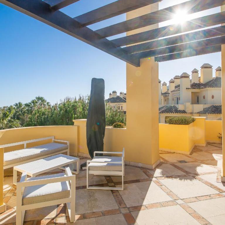 Majestic Hills 5 7 - Apartamento con vistas al jardín - 12
