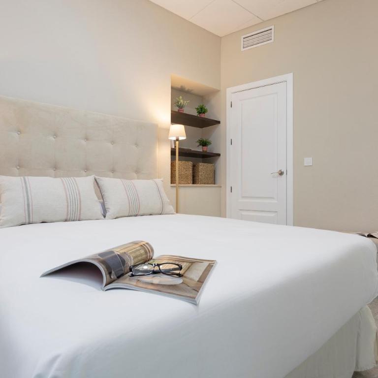 Genteel Home Plaza de las Tendillas - Three-Bedroom Apartment - 18