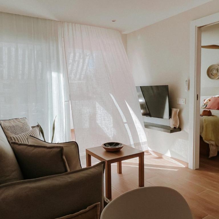 Femina Blue - One-Bedroom Apartment - 24