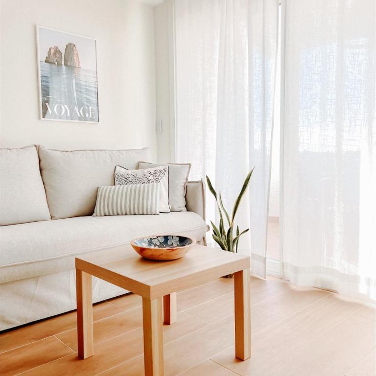 Femina Blue - One-Bedroom Apartment - 32