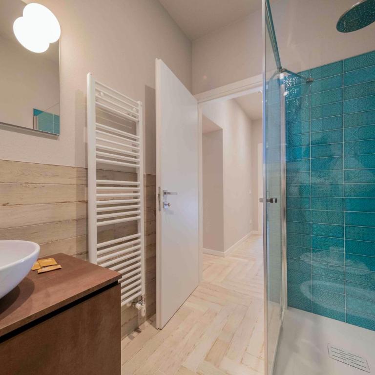 ApartmentsGarda - L'Isola Blu - Appartamento con 2 Camere da Letto - 9