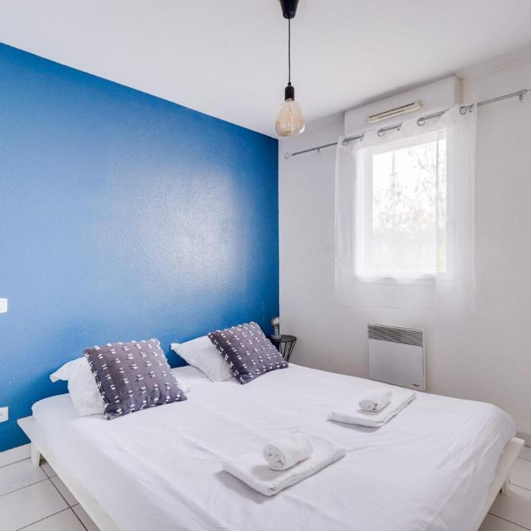 Bordeaux Bastide apartment with parking - Apartment - 5