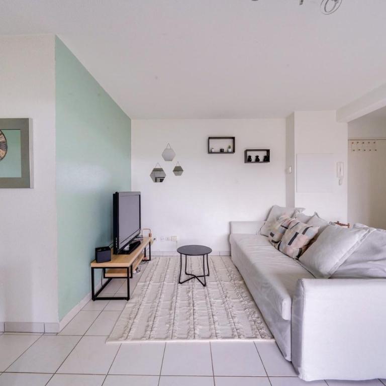 Bordeaux Bastide apartment with parking - Apartment - 2
