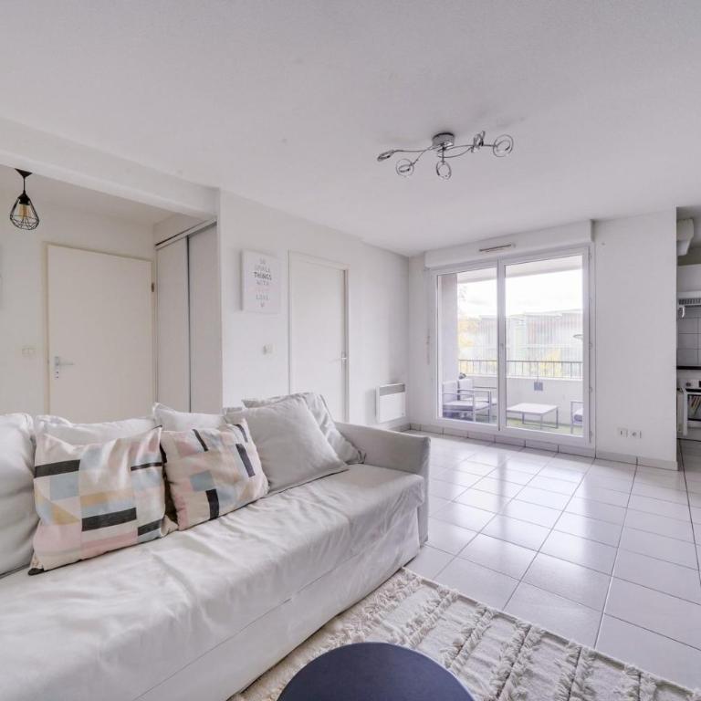 Bordeaux Bastide apartment with parking - Apartment - 14