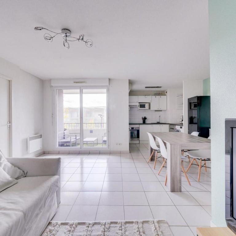 Bordeaux Bastide apartment with parking - Apartment - 8