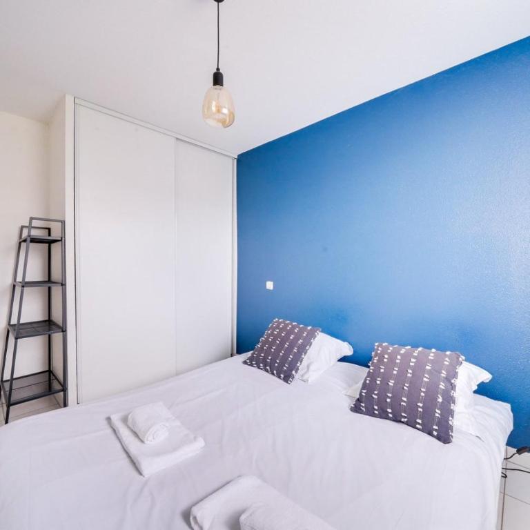 Bordeaux Bastide apartment with parking - Apartment - 6