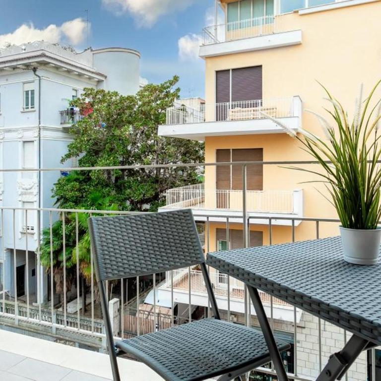 Buscine Home Pescara Centro - Palma gratuita in lido attrezzato - Three-Bedroom Apartment - 18