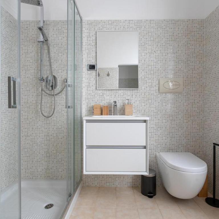 Buscine Home Pescara Centro - Palma gratuita in lido attrezzato - Three-Bedroom Apartment - 26