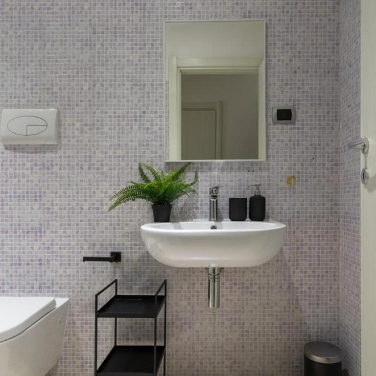 Buscine Home Pescara Centro - Palma gratuita in lido attrezzato - Three-Bedroom Apartment - 27