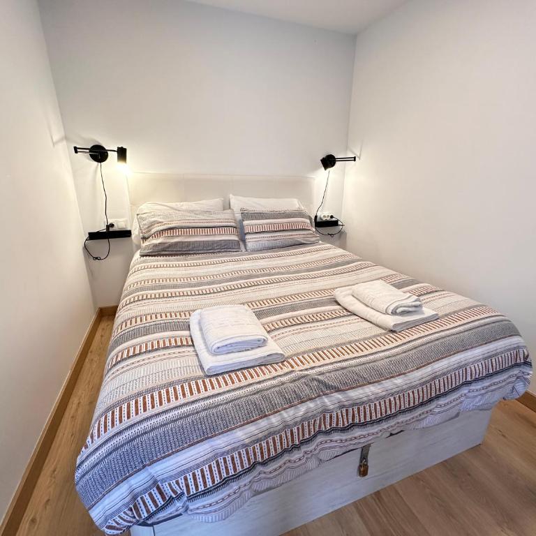 La Bella escondida Piscina Campo de golf solarium y parking en centro historico - Apartamento de 1 dormitorio - 3