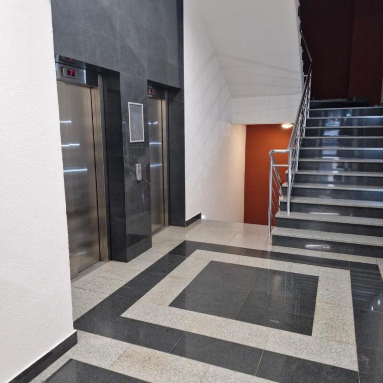 CityStay Studio - Modern stay with garage - Studio Apartment - 3