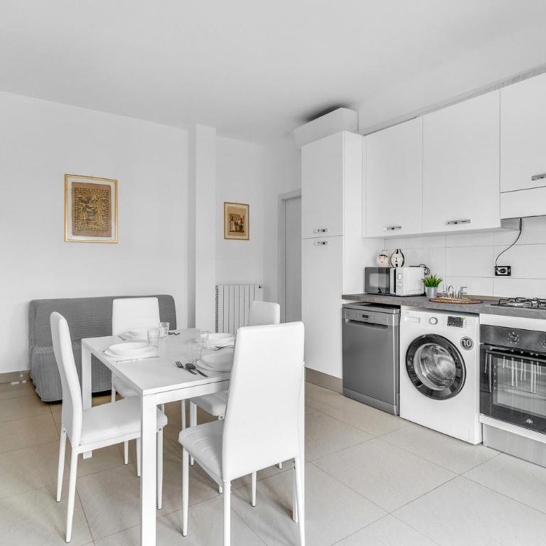 ROG27-Large apartment with transport close to home- - Appartamento con 1 Camera da Letto - 12