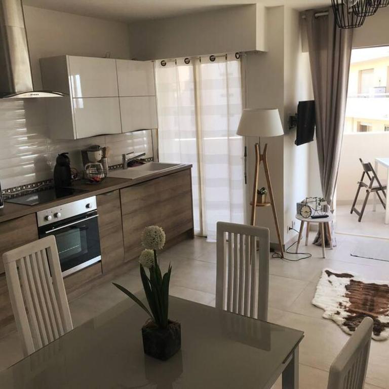 Magnifique studio au pied des plages - Appartement 1 Chambre - 7