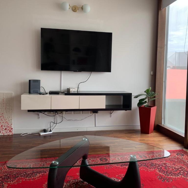 Amplio departamento con balcon, zona Palermo hollywood - Apartamento de 1 dormitorio - 7