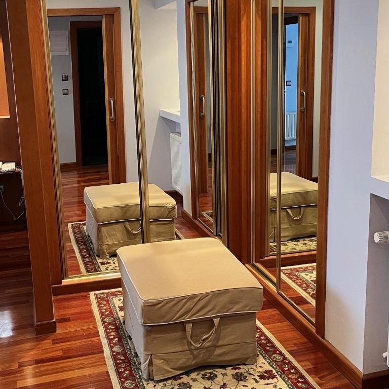 Hotel Gran Regente - Estudio - 17