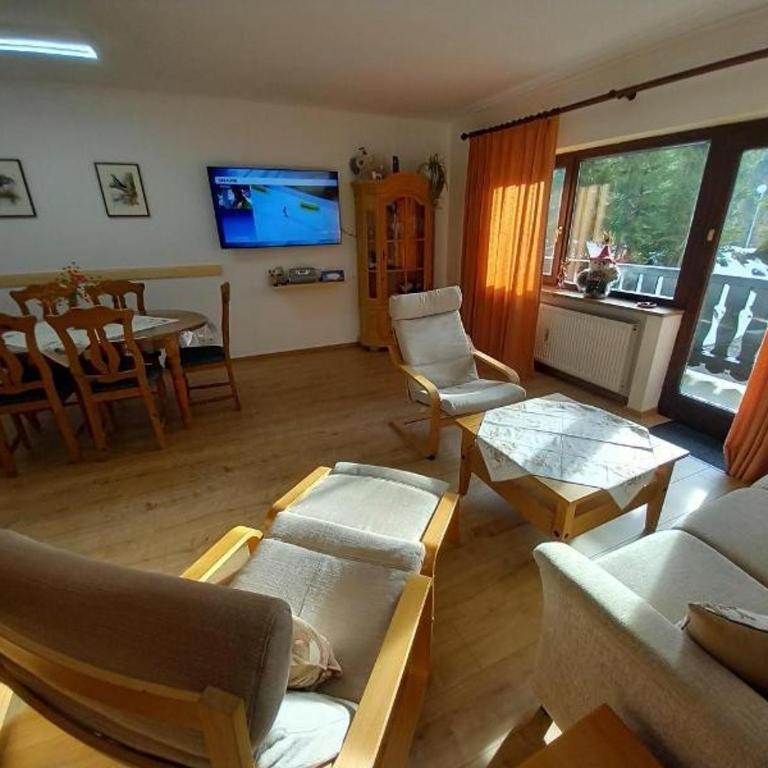 Ferienwohnung Alpensonne - Apartment mit Balkon - 1