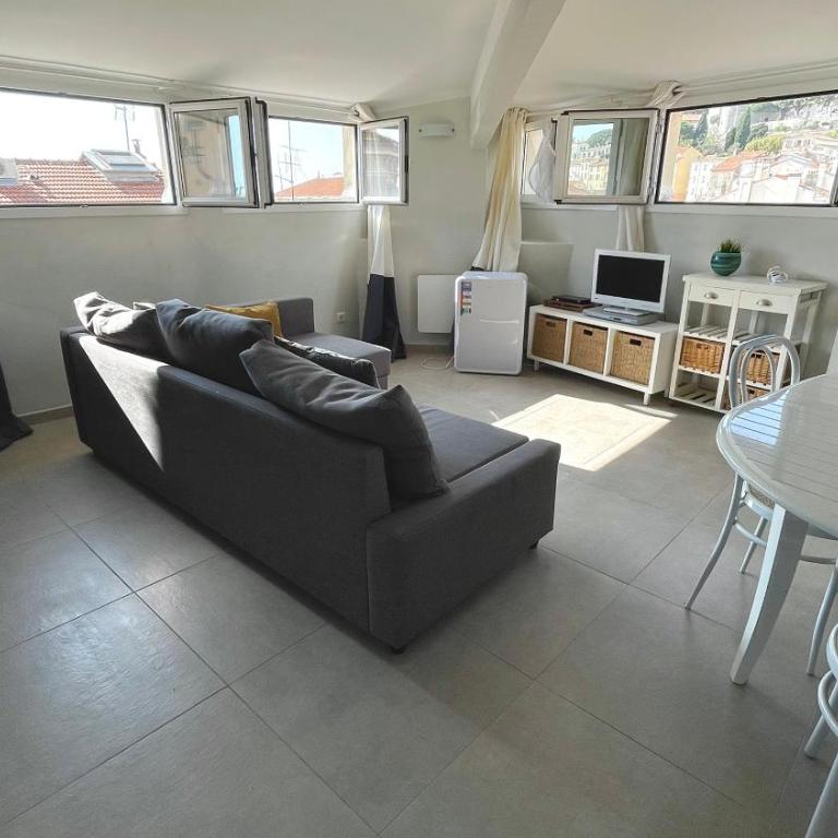 2 Bedroom near March Forville, quiet and convenient, 5 minutes walk from Palais - Appartement - 7