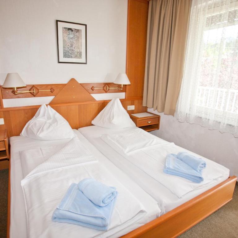Seevilla Wochinz - Doppelzimmer mit Balkon - 4