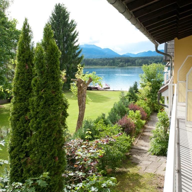 Seevilla Wochinz - Doppelzimmer mit Balkon - 1