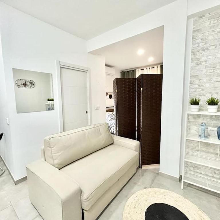Metro Avenida de América 01 - Apartamento de 1 dormitorio - 3