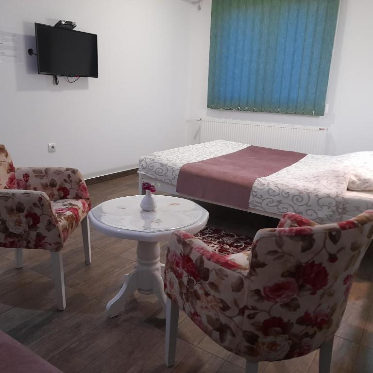 Sobe i apartmani Kety - Deluxe Double Room - 13