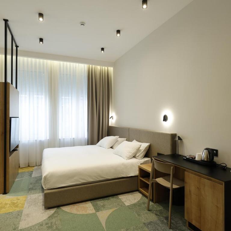 Hop Inn Rooms & Suites - Junior Suite - 15