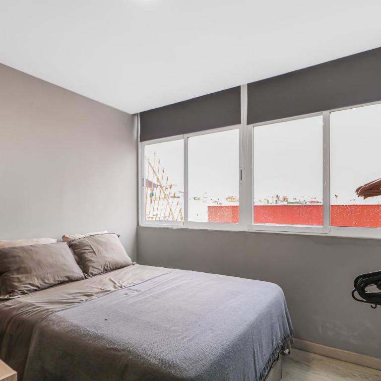 Wave Studio Las Canteras - One-Bedroom Apartment - 13