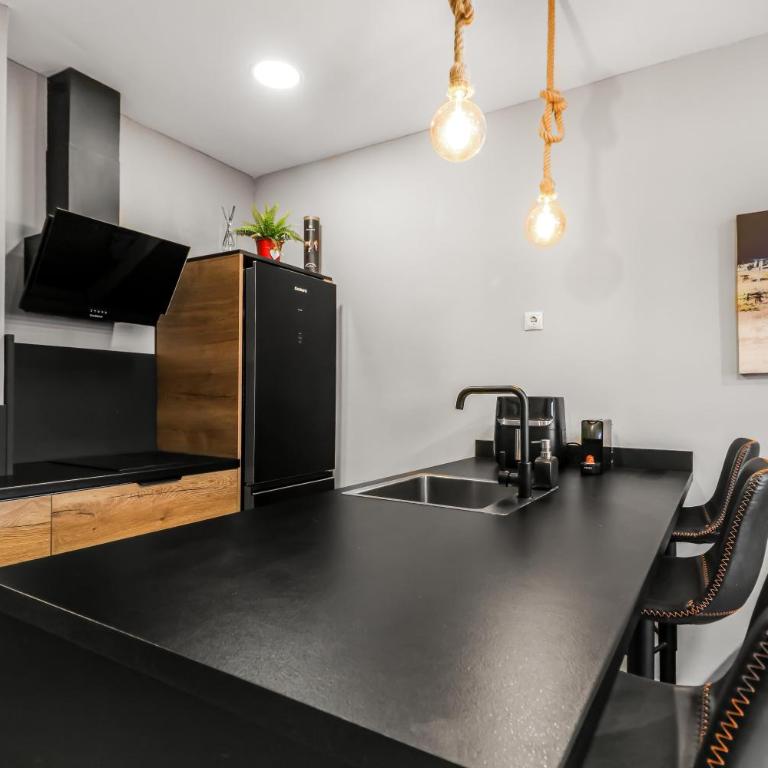 Wave Studio Las Canteras - One-Bedroom Apartment - 15