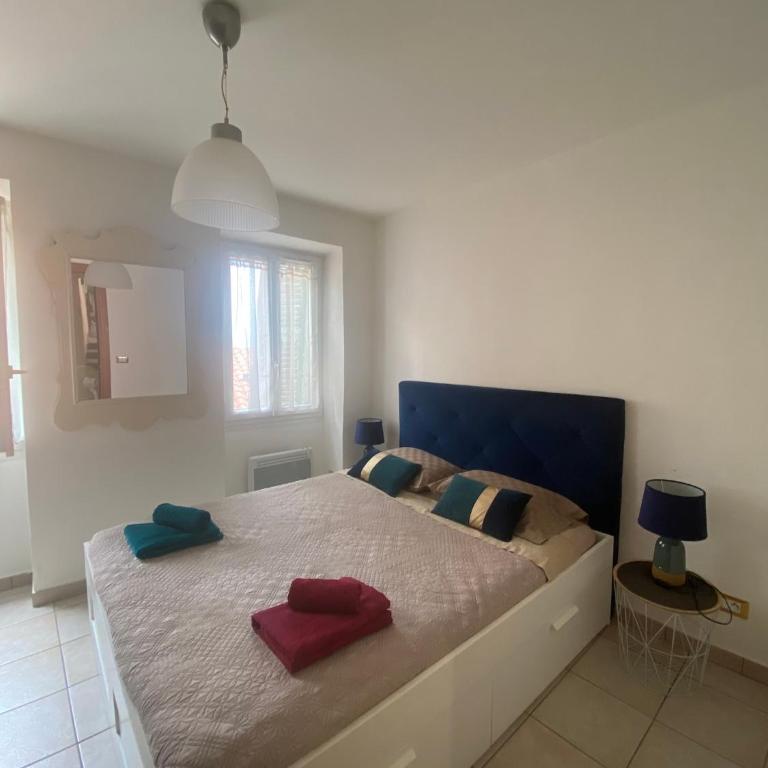Joli Appart 29m2 en Vieille Ville Menton 2 mins de la mer - Appartement 1 Chambre - 18