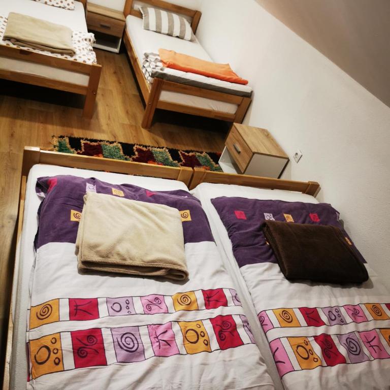 Markov konak - Three-Bedroom House - 17