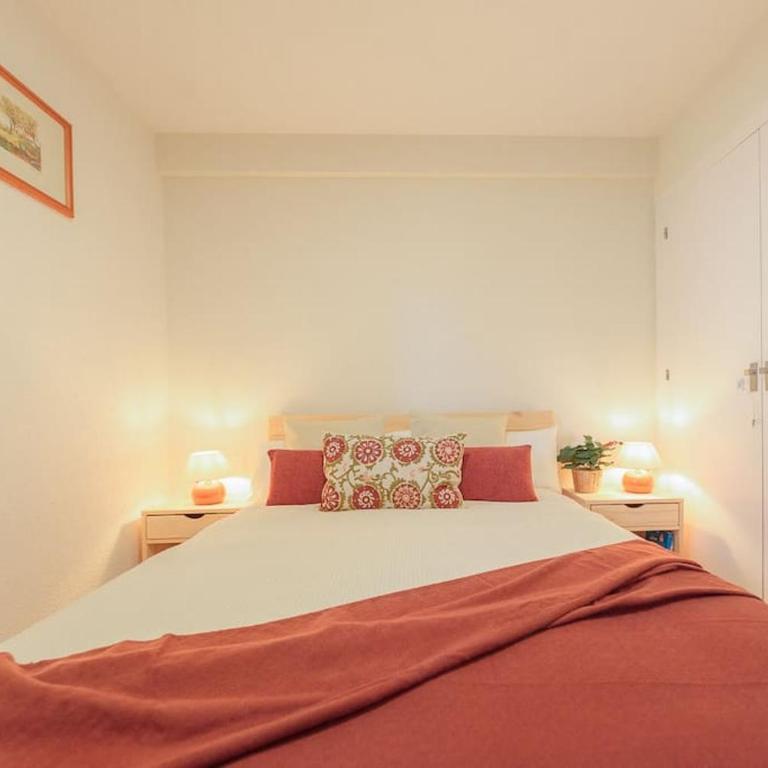 El Ventanal de Collarada - Three-Bedroom Apartment - 34
