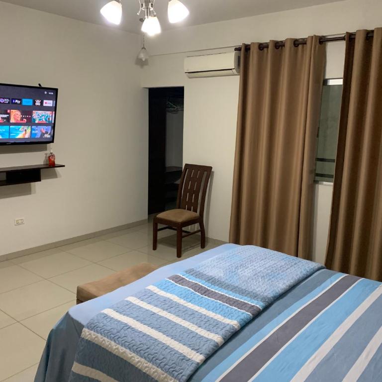 Departamento en Equipetrol muy espacioso - Apartamento de 1 dormitorio - 13