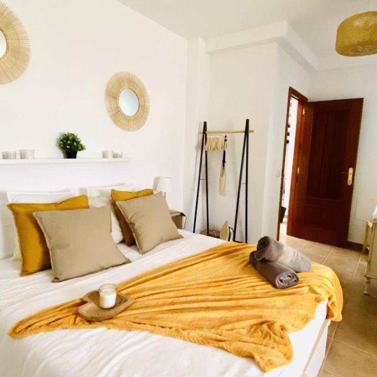 Big House Adeje Deluxe by Deihu Experiences - Three-Bedroom House with Private Gym - 3