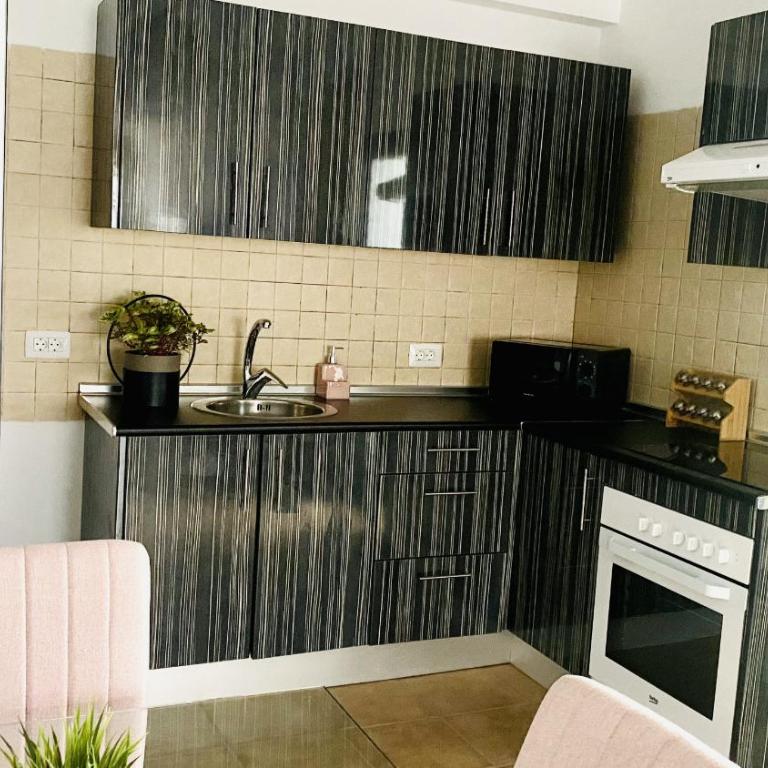 Big House Adeje Deluxe by Deihu Experiences - Three-Bedroom House with Private Gym - 9