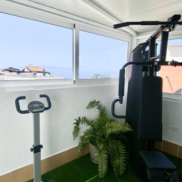 Big House Adeje Deluxe by Deihu Experiences - Three-Bedroom House with Private Gym - 21