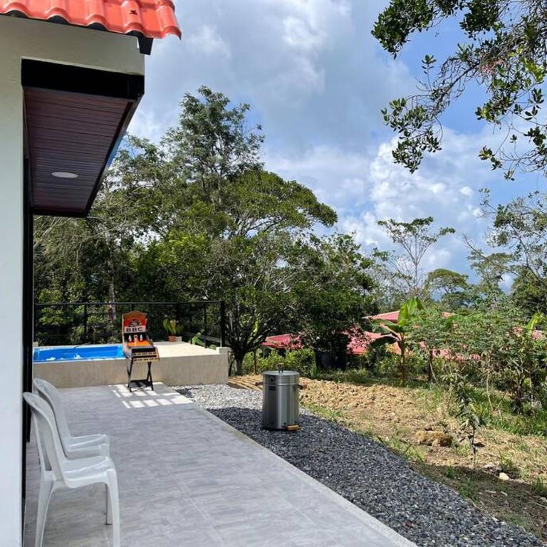 Hermosa Cabaña cerca a Villeta - Casa de 4 dormitorios - 12