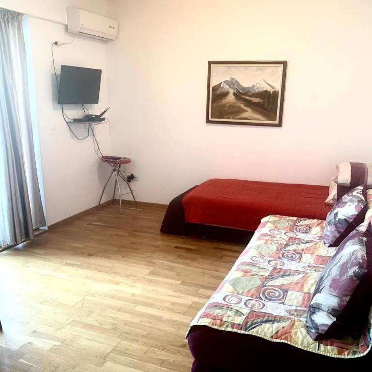 Apartments Apollonia Budva - Apartment with Balcony - 4