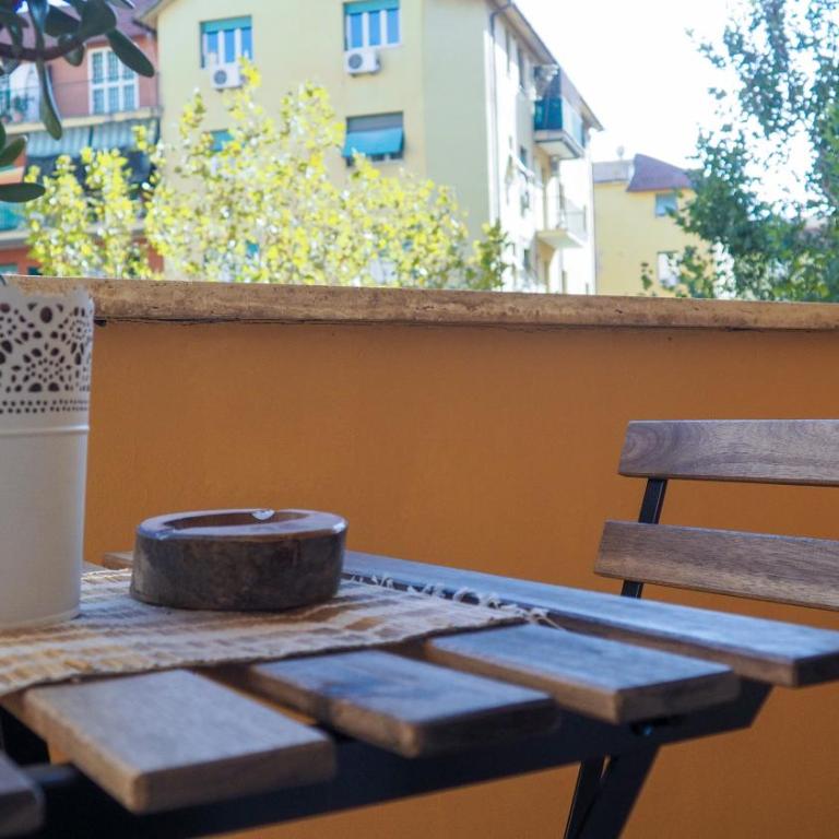 Large Apartment well connected to Roma Historic Center with Metro A, AC, WI-FI - Three-Bedroom Apartment - 6