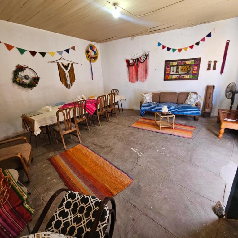 Hostal Likancabur - Habitación Doble con baño privado - 4