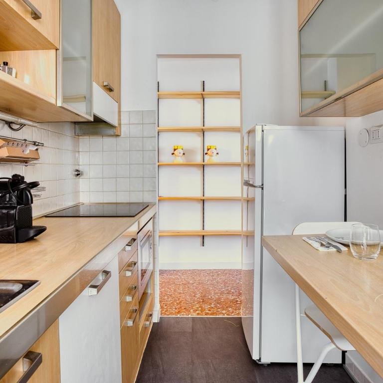 Charme Apartment In Balduina by RHR - Two-Bedroom Apartment - 16
