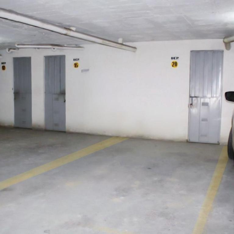 Apartamento en la mejor ubicación, centro de Loja - Apartamento de 2 dormitorios - 24