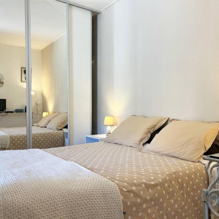 Studio pour 4 personnes au cœur du Lavandou avec vue sur les collines - FR-1-251-579 - Appartement - 3