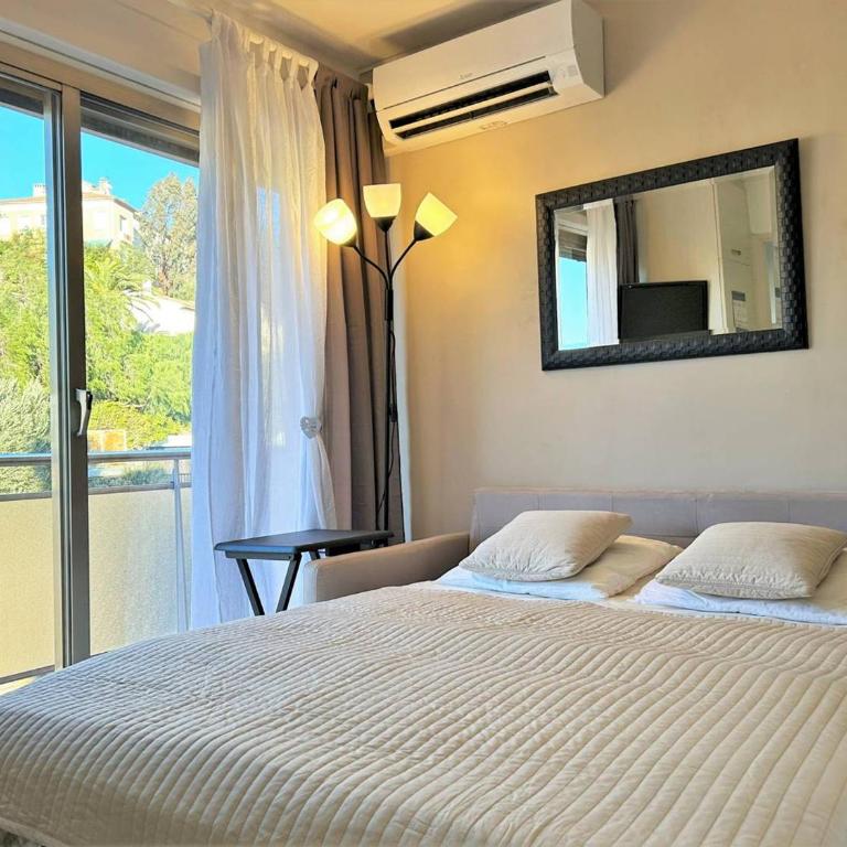 Studio pour 4 personnes au cœur du Lavandou avec vue sur les collines - FR-1-251-579 - Appartement - 6