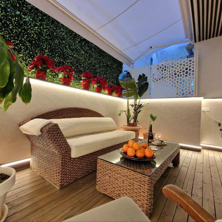 LUXURY IN "PLAZA LUCEROS" in the heart of the city & beach - Deluxe Apartment - 40