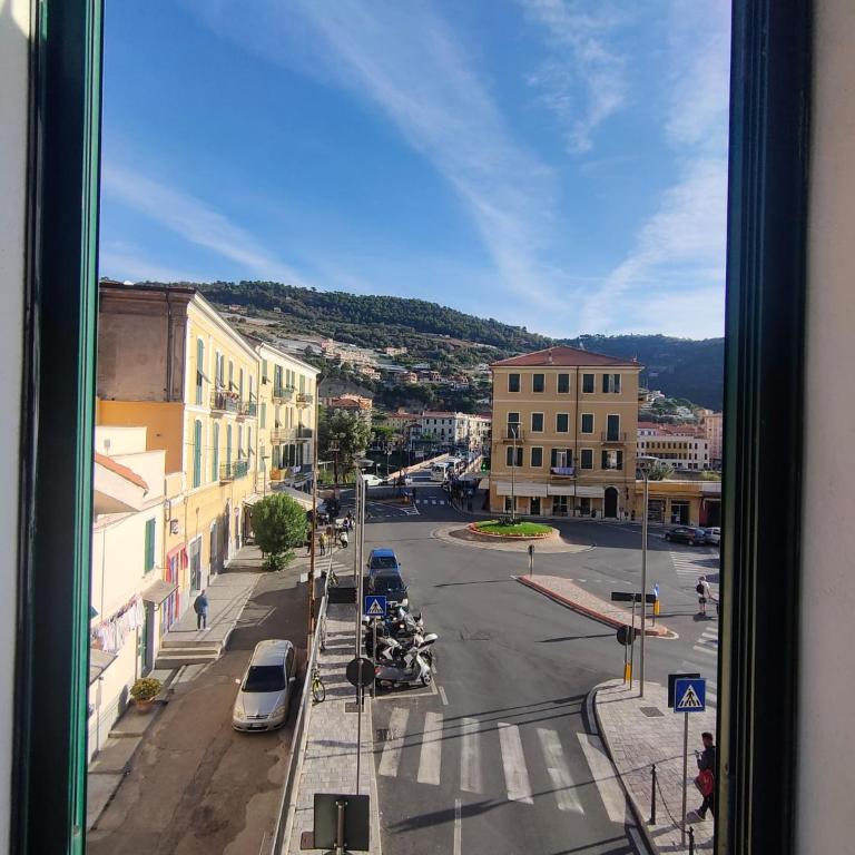 La Finestra sul Borgo - Appartamento con 2 Camere da Letto - 7