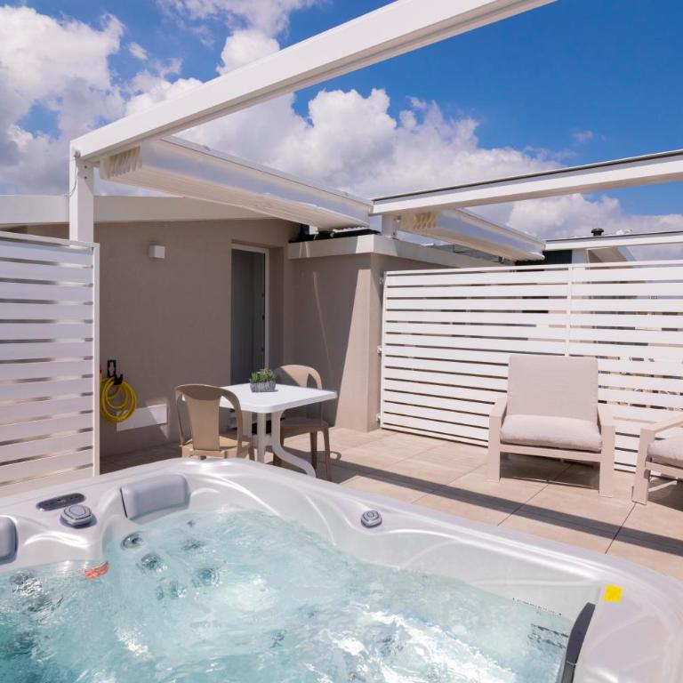 Residence Flow-R - Monolocale con Vista Mare - 2